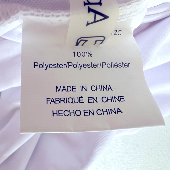 Cupshe Size Large White Tie Front One Piece Women’s Swimsuit New with tag - Picture 5 of 8